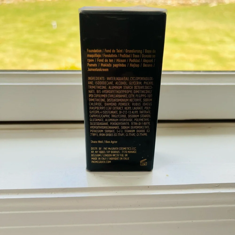 Brand New in Box Pat McGrath Labs Skin Fetish Foundation in Shade Light 6